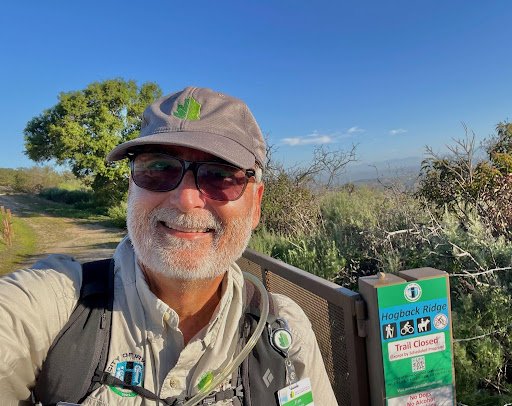 Celebrating IRC Docent Jim Obrien and the dedicated volunteers who help connect the community to the Irvine Ranch Natural Landmarks ⛰️🥾 #VolunteerSpotlight #IrvineRanchConservancy